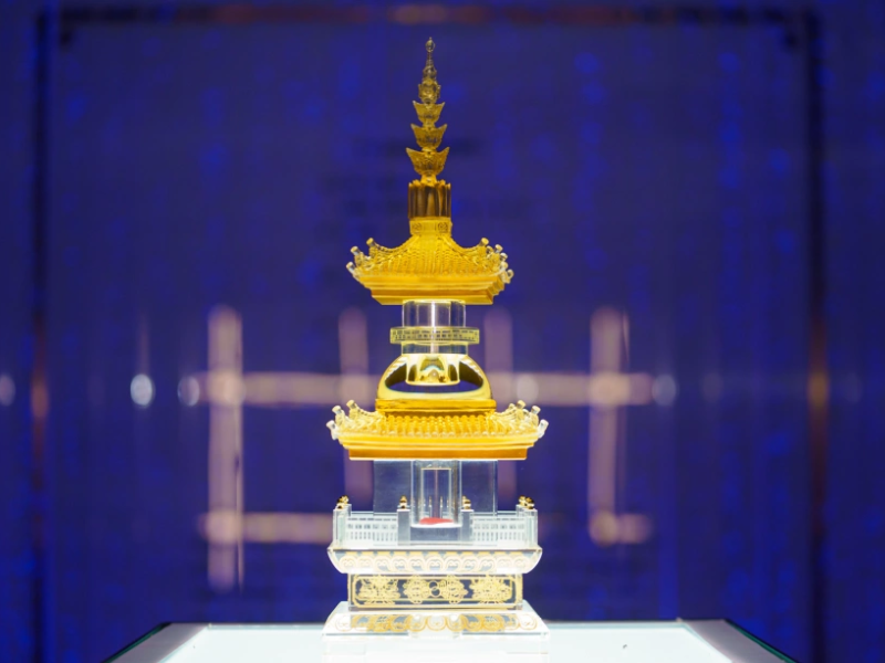 Đại lễ Vesak 2025: Hành Hương Chiêm Bái Xá Lợi trên Núi Bà Đen - 2